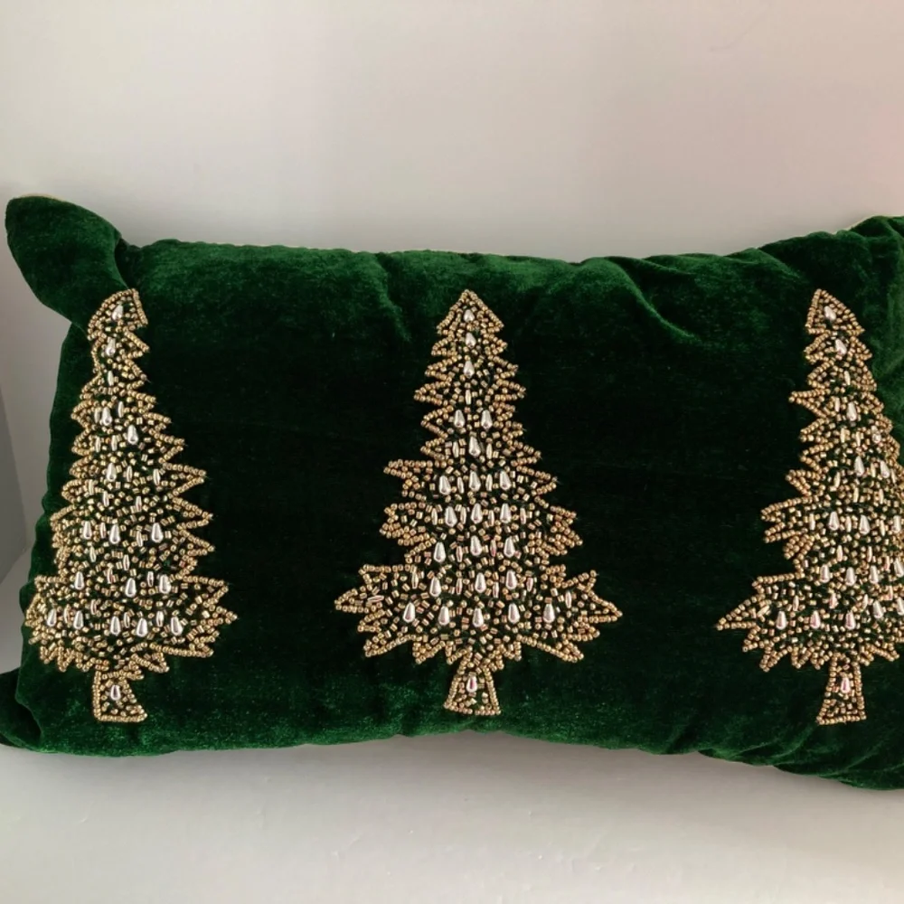 Rachel Ashwell Velvet Beaded Christmas Trees Throw Pillow 14x22 Green EUC